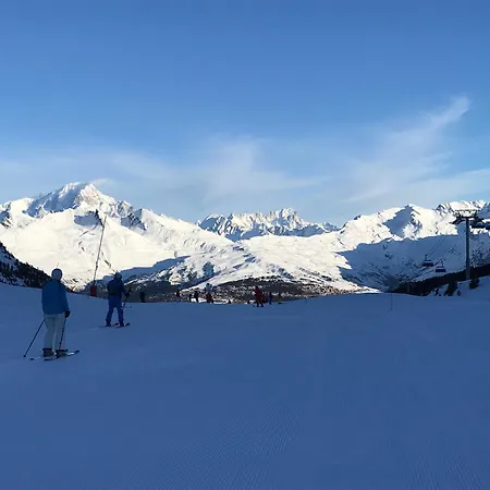 Le Grand Ours - In Out 4 Bed Chalet, Arc 1950